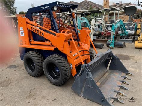 Used Skid Steer Spreaders for sale. Load Trail equipment & more 